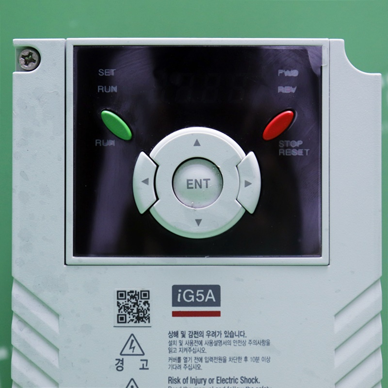 [중고] SV008iG5A-1 LS 1마력 인버터