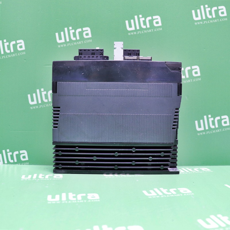 [중고] R88D-KN01H-ECT 옴론 100W 서보드라이버