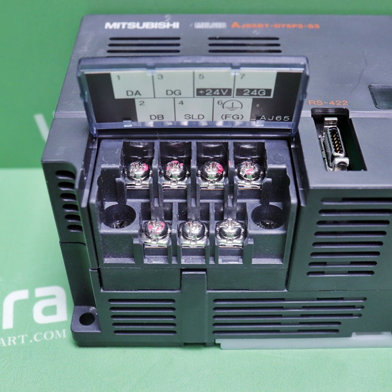 [중고] AJ65BT-D75P2-S3 미쯔비씨 씨씨링크