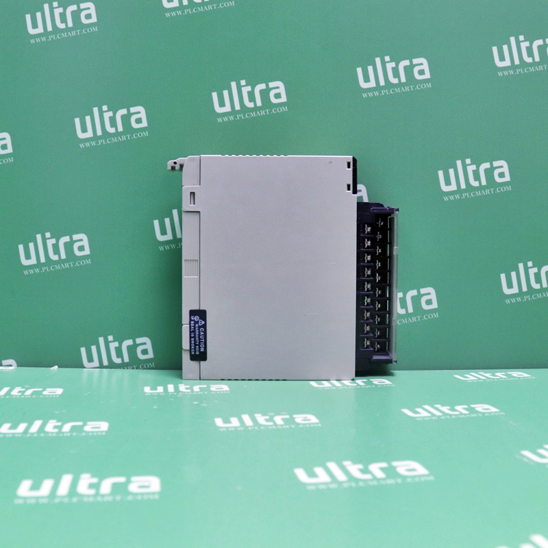 [중고] C200H-OD212 OMRON 피엘씨