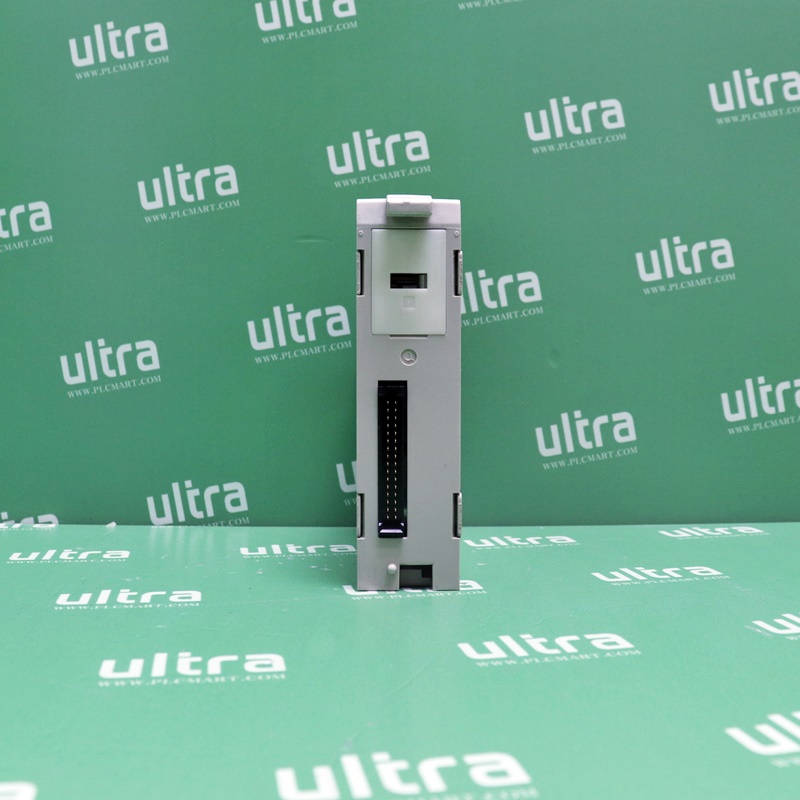 [중고] C200H-OD212 OMRON 피엘씨