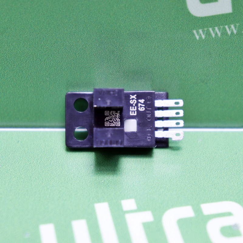 [신품] EE-SX674 OMRON 센서