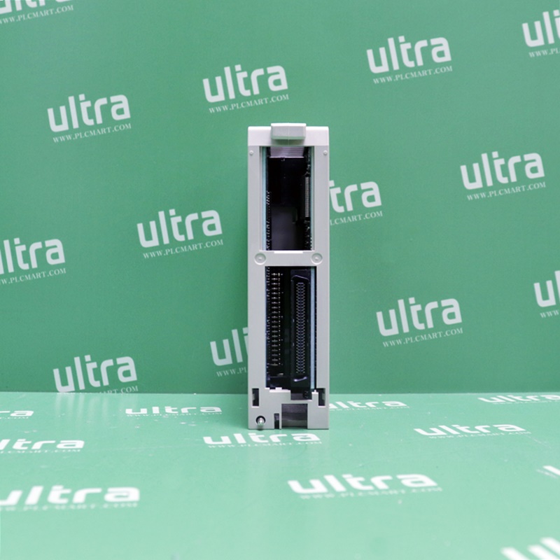 [중고] CS1W-OD261 OMRON 출력모듈 피엘씨