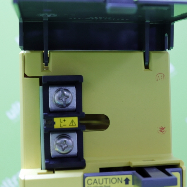 [미사용] A06B-6200-H011 화낙 서보엠프