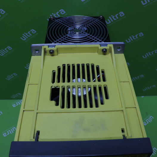 [중고] A06B-6102-H215#H520 화낙 서보엠프