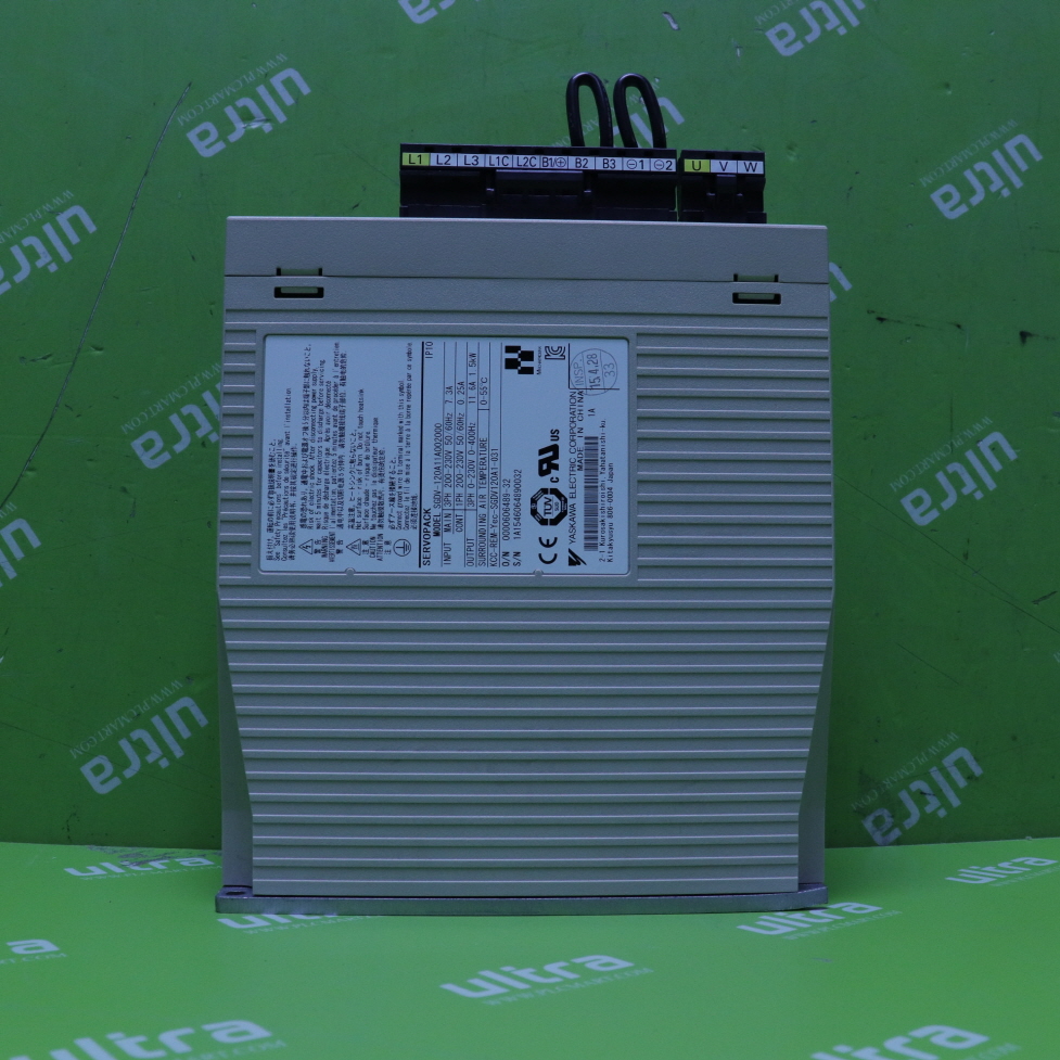 [중고] SGDV-120A11A 야스까와 1.3KW 서보팩