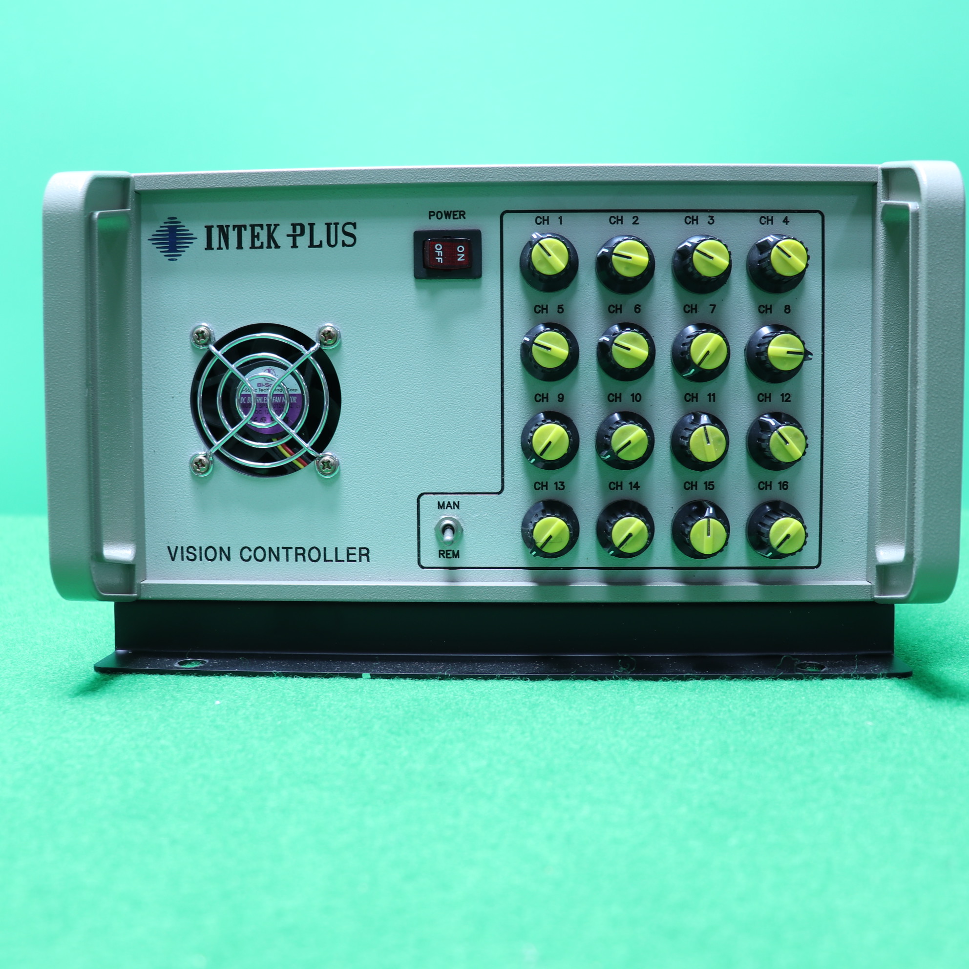 [중고] VISION CONTROLLER INTEK PLUS