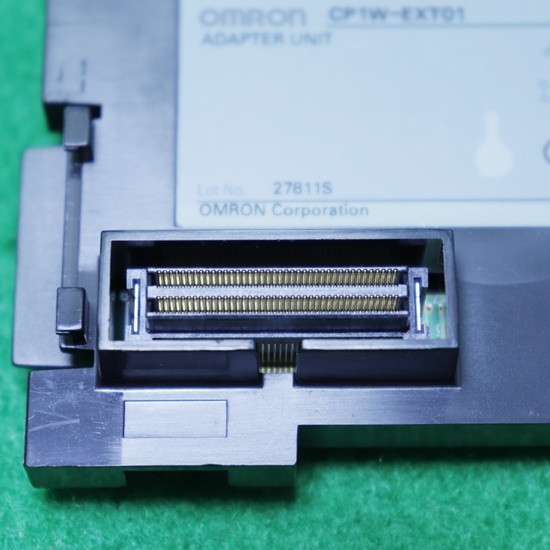 [중고] CP1W-EXT01 옴론 ADAPTER UNIT