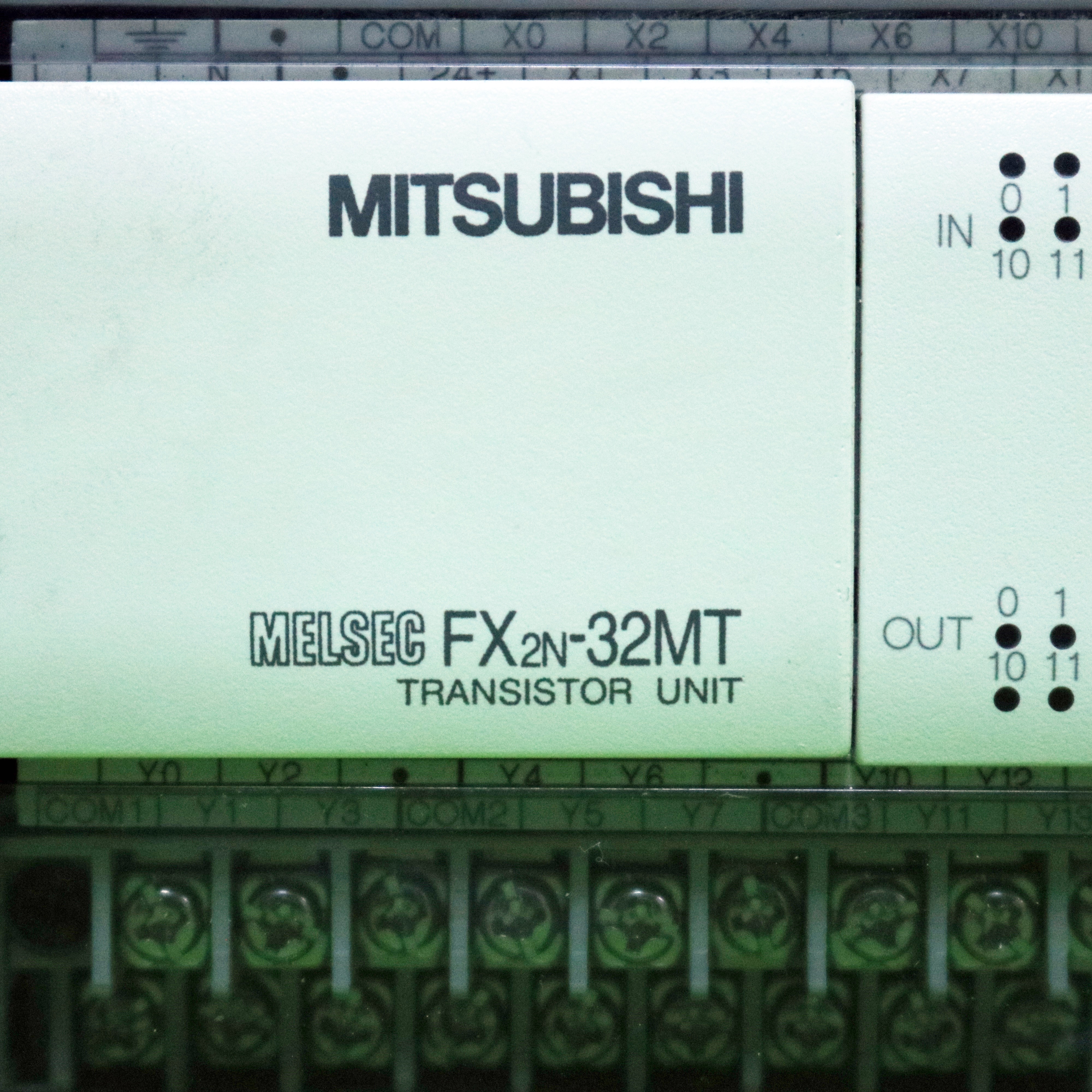 [중고] FX2N-32MT 미쯔비시 피엘씨