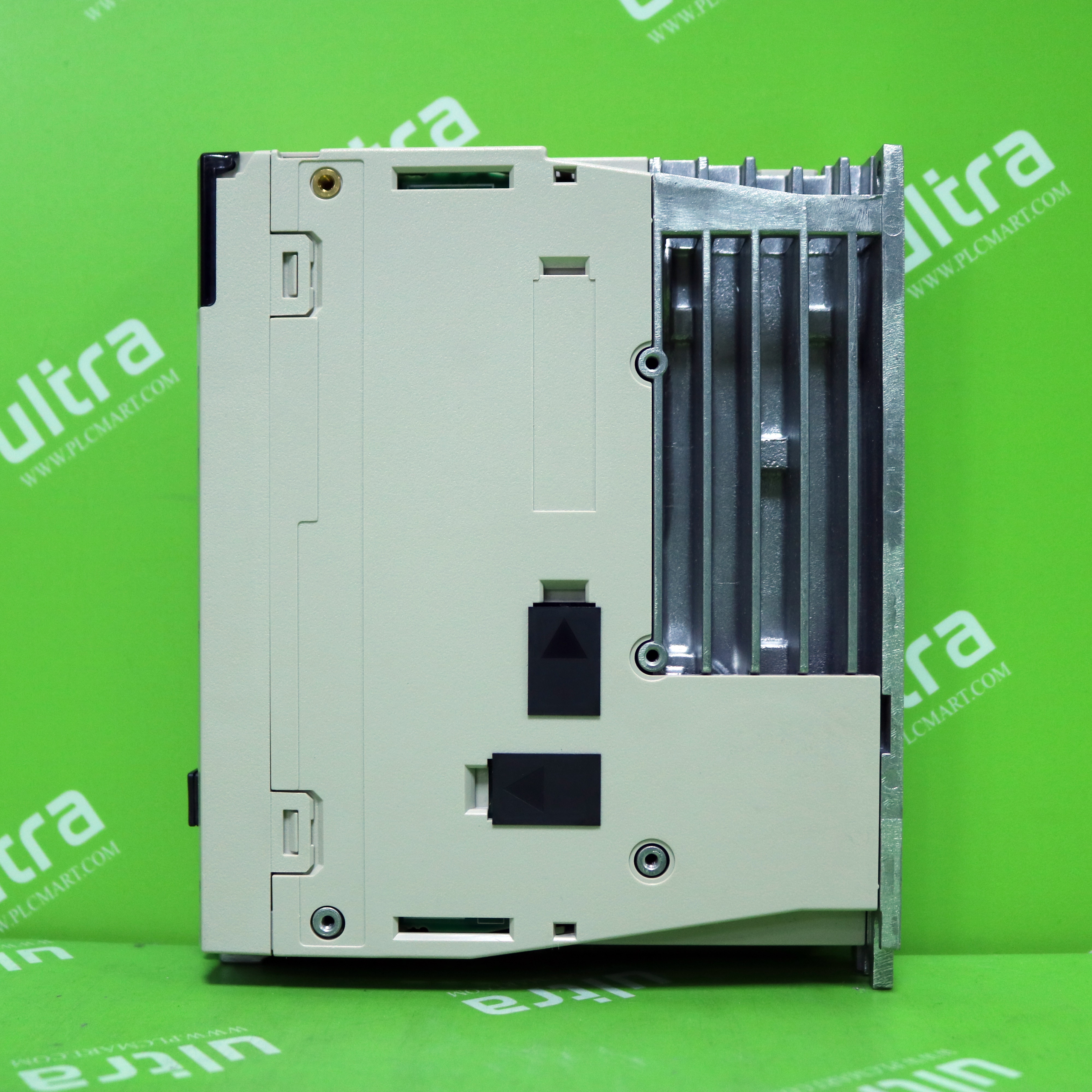 [중고] SGD7S-R90A00A002 야스까와 커넥터없음 서보
