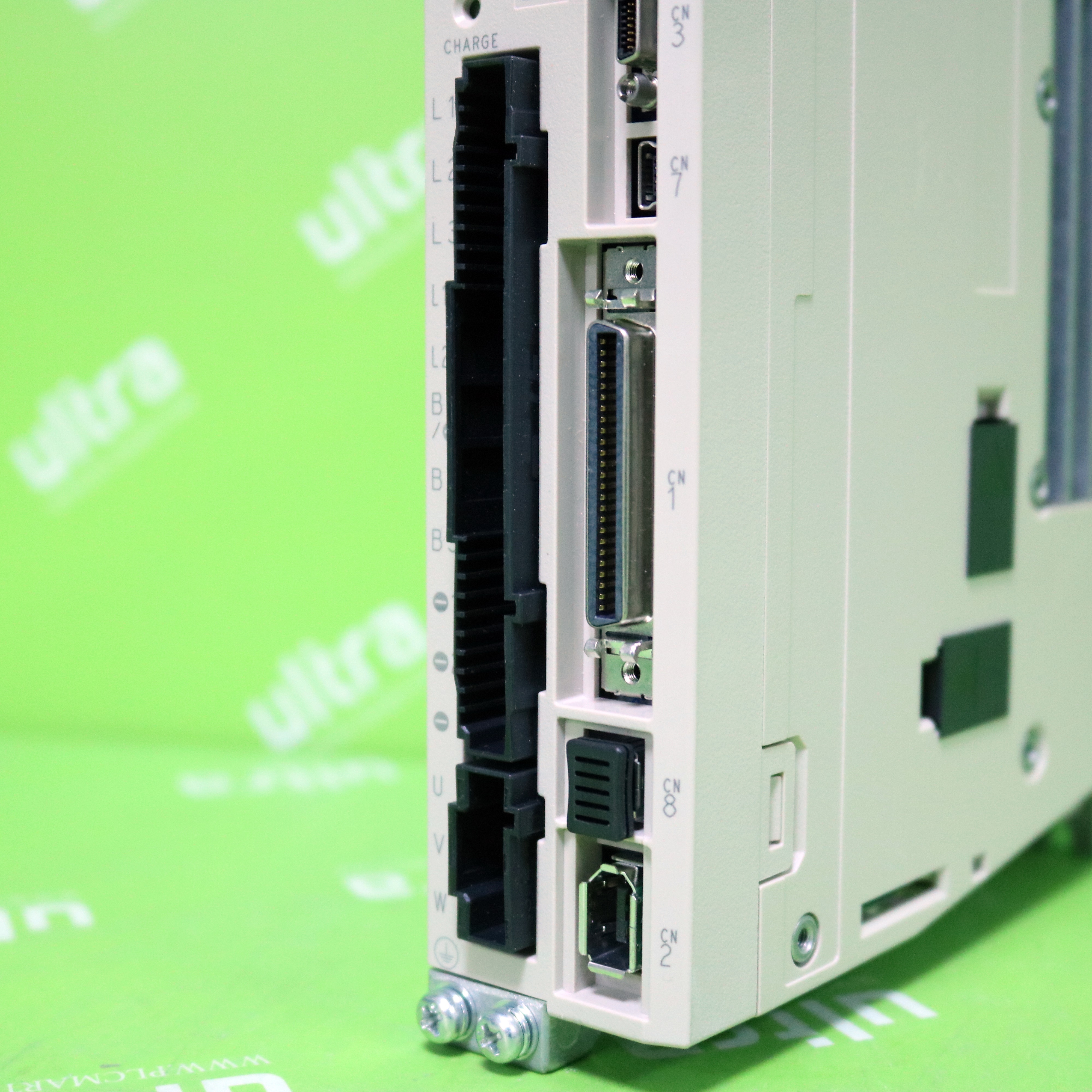 [중고] SGD7S-R90A00A002 야스까와 커넥터없음 서보