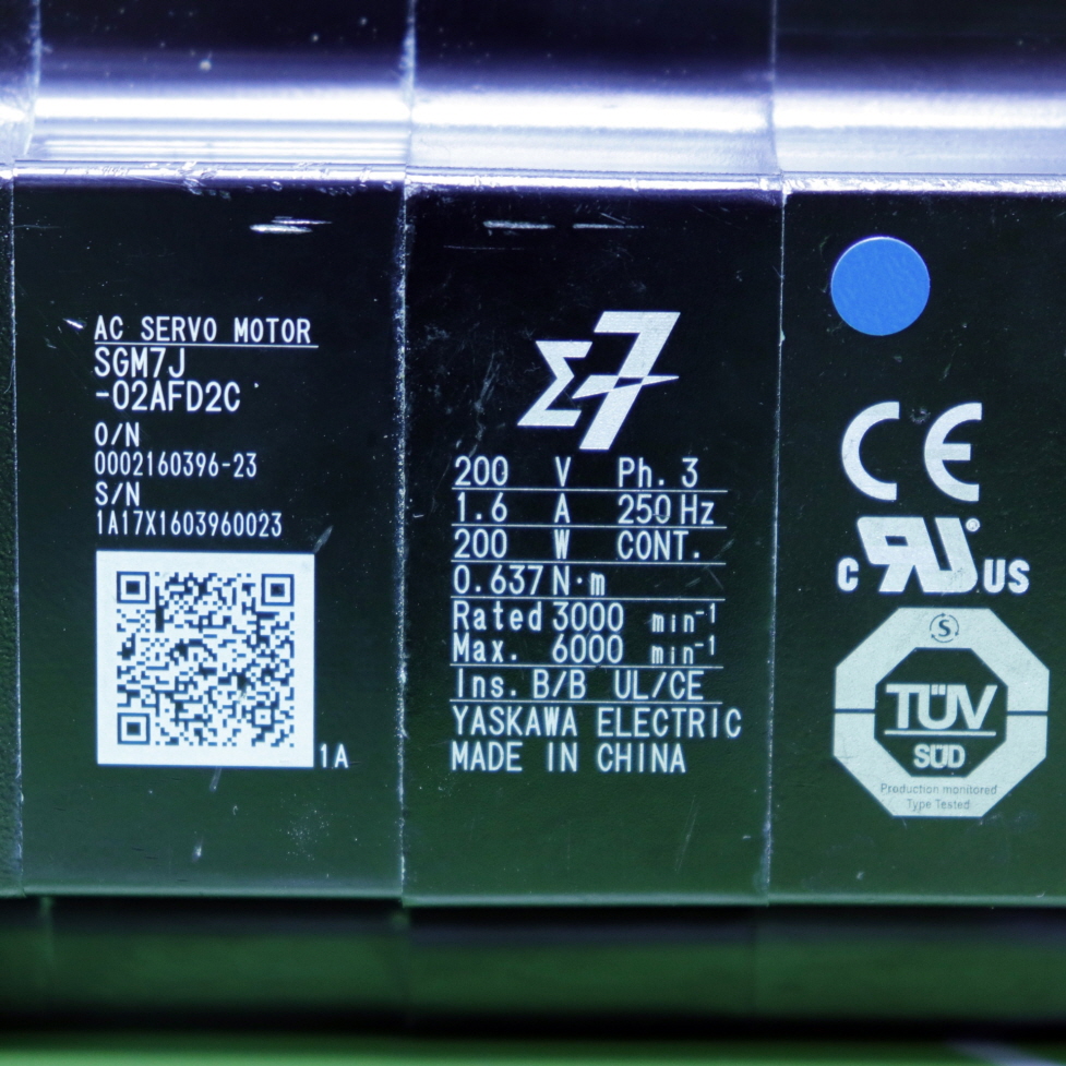 [중고] SGM7J-02AFD2C 야스카와 서보 모터