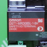 [증고] DST1-MRD08SL-1Y-BH 옴론(오므론) 세이프티 I/O 터미널