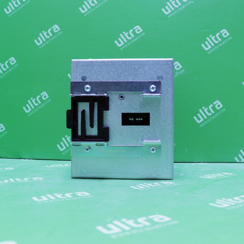 [중고} MINI8/8LP/OPRG/VL/DNETM12/C/TC8/TC4/DO8/XXX/STD/250 Eurotherm 루프 컨트롤러