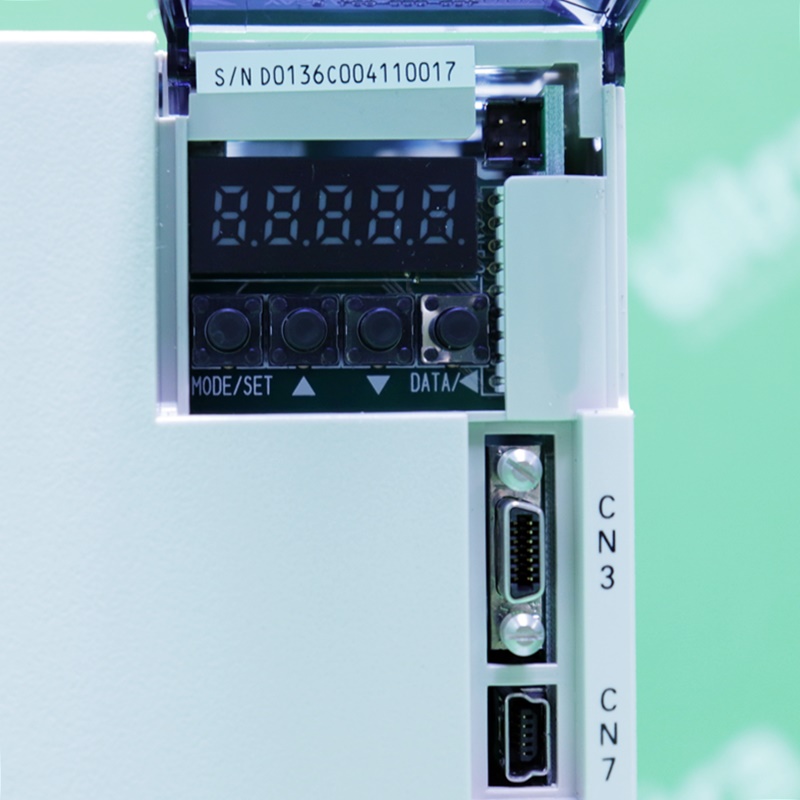 [미사용] SGDV-200A01A 야스카와 서보팩