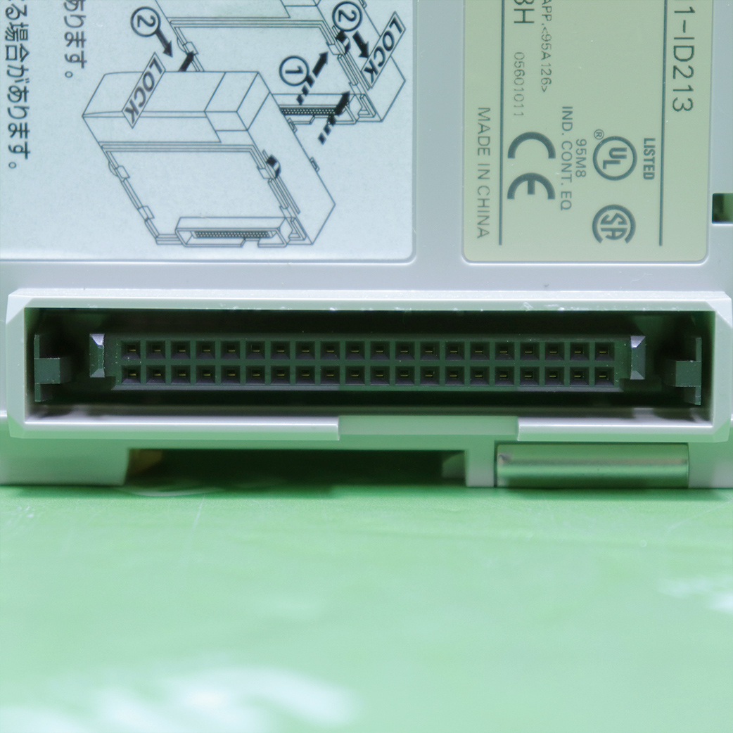 [중고] CQM1-ID213 옴론 PLC 입력 유닛