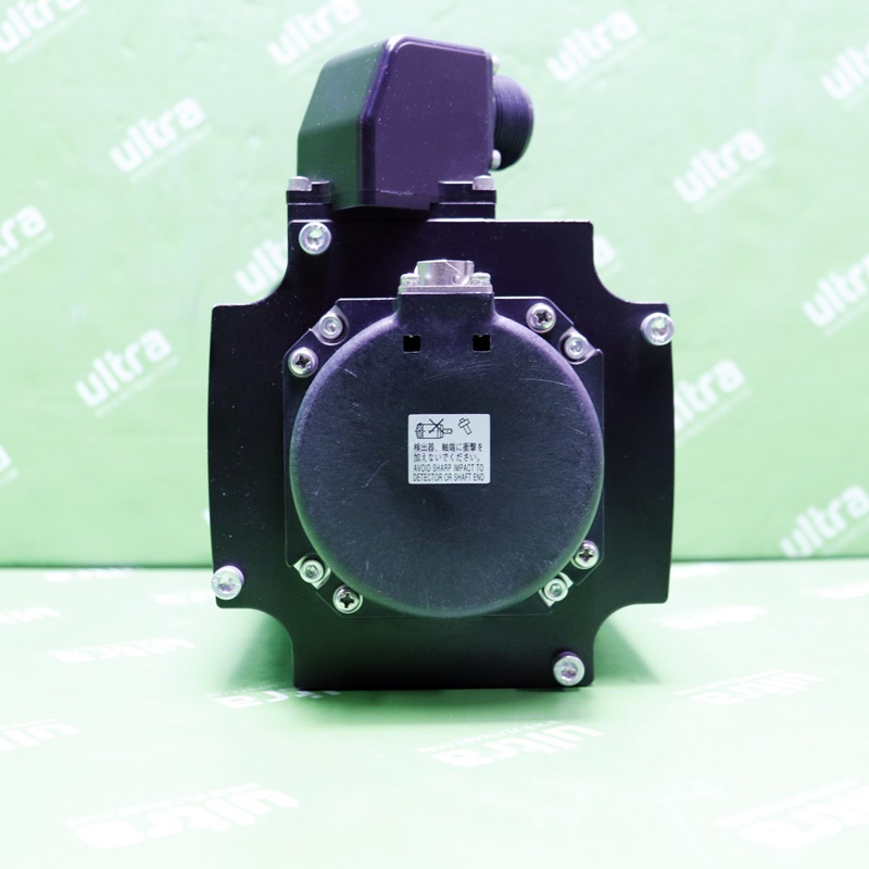 [중고] HF-JP3534 미쯔비시 저관성 3.5kw 서보 모터  (400V)