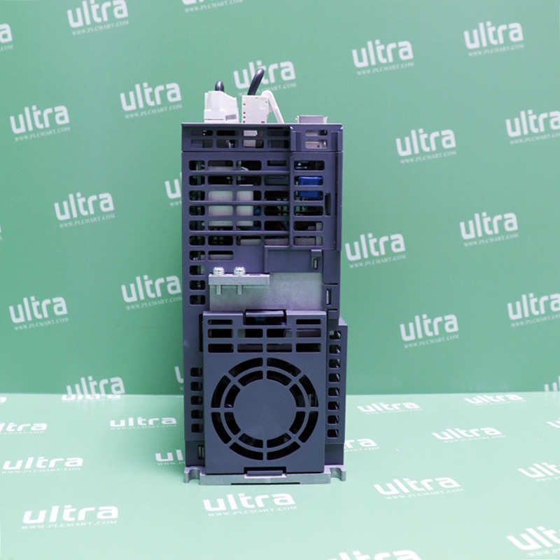 [중고] MR-J3-200B-RJ004U503 미쯔비시 2kw 서보 드라이버