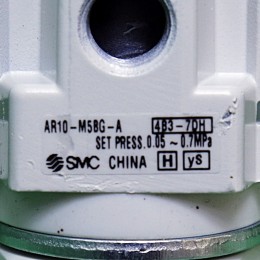 [중고] AR10-M5BG-A SMC 소형 레귤레이터 (압력계 포함 G27-10-R1)