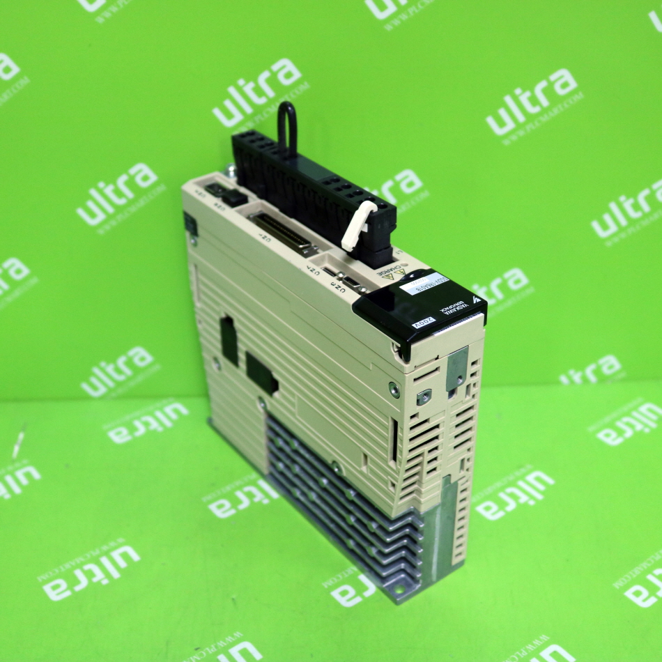 [중고] SGDV-1R6A01B 야스까와 서보드라이버(200W)