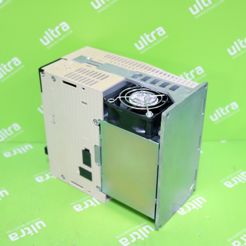 [중고] SGDV-120A01A 야스카와 서보드라이버