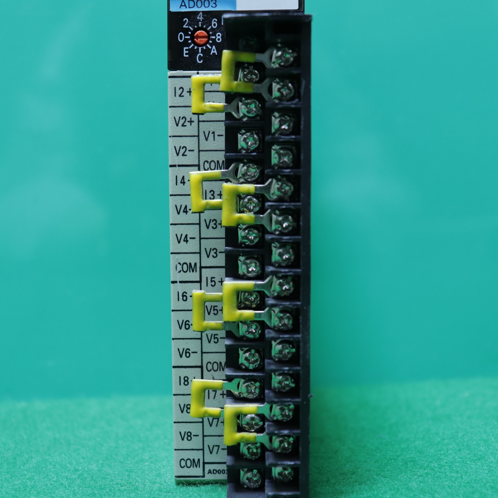 [중고] C200H-AD003 옴론 A/D UNIT