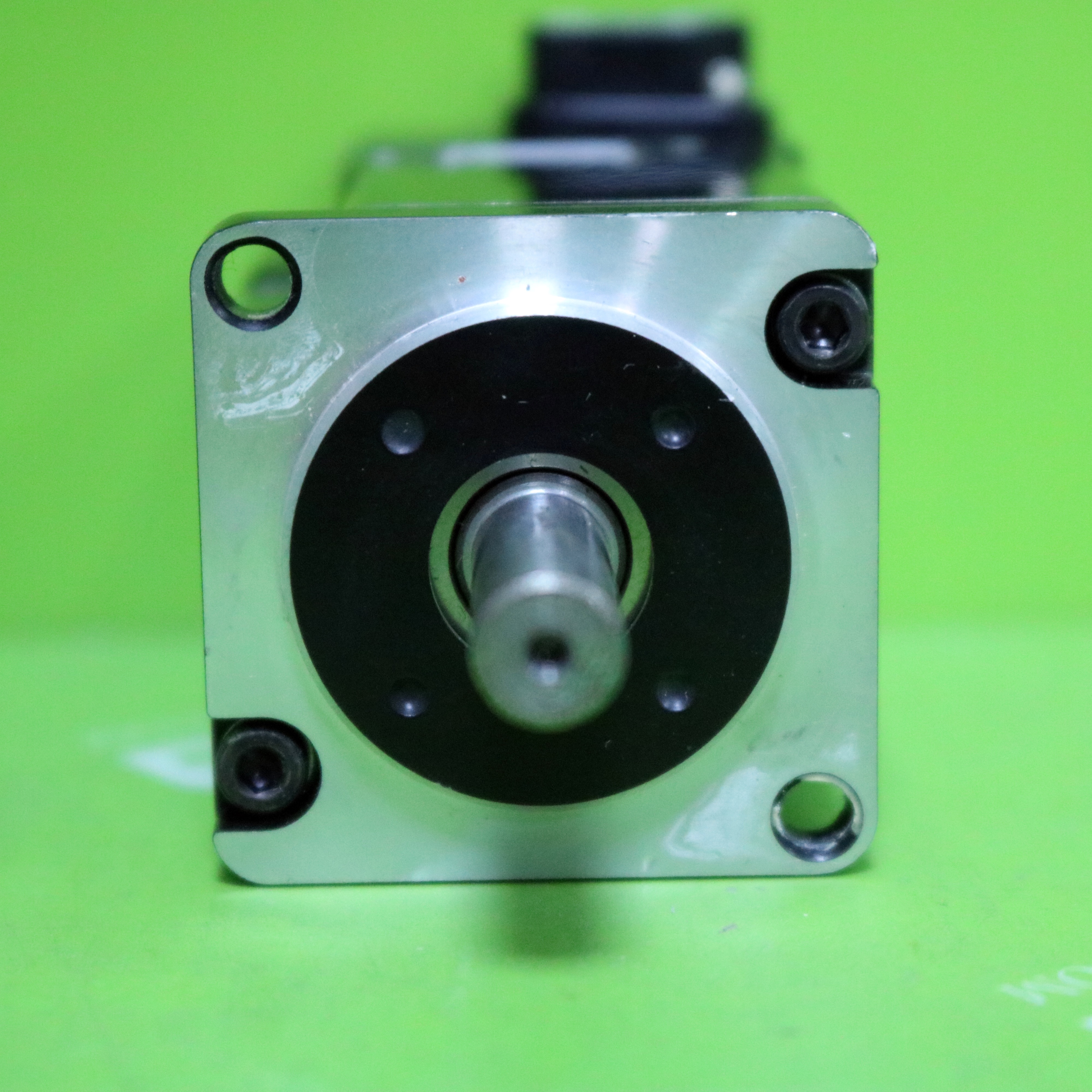 [중고] SGM7J-01AFA21 야스까와 SGM7J모델 회전형 서보모터