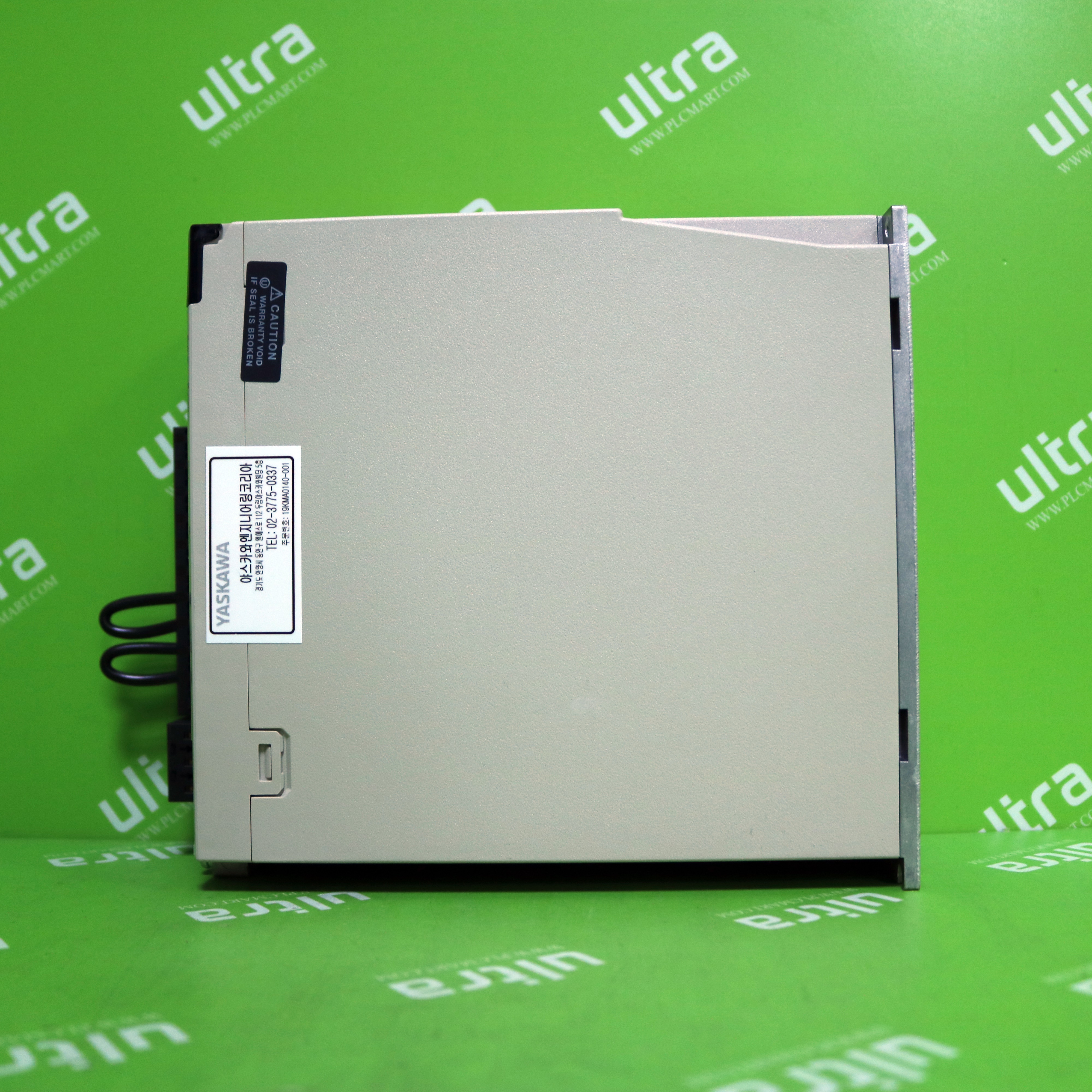 [중고] SGD7W-1R6A20A 야스카와 서보 드라이버