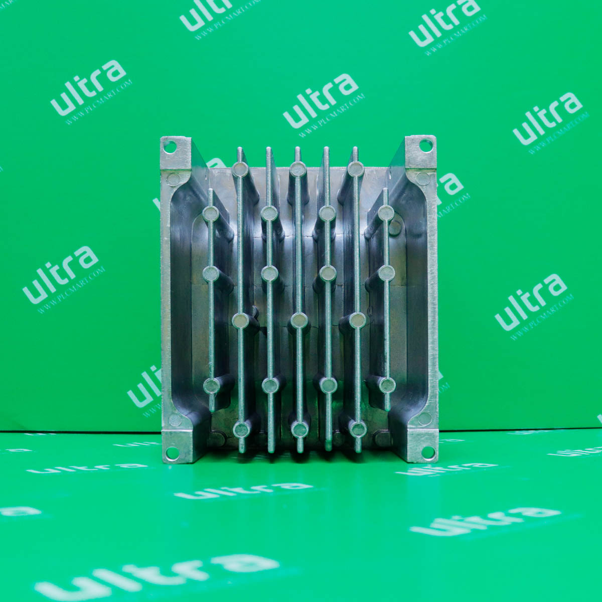 [중고] CIMR-VT4A0004BAA 야스카와 750W 1마력 인버터