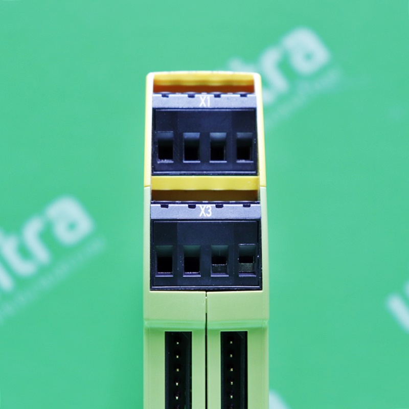 [중고] PNOZ m EF 8DI4DO PILZ Safe I/O Module