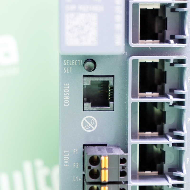[중고] 6GK5 208-0GA00-2AC2 지멘스 PROFINET IO 장치 이더넷/IP 호환 C 플러그 슬롯