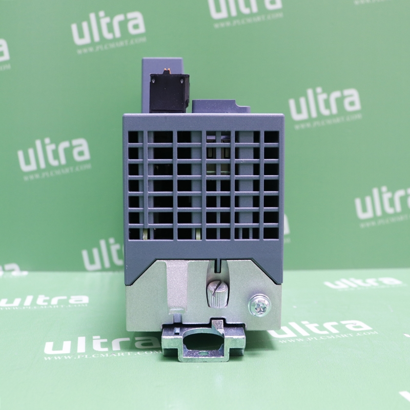[중고] 6GK5 208-0GA00-2AC2 지멘스 PROFINET IO 장치 이더넷/IP 호환 C 플러그 슬롯